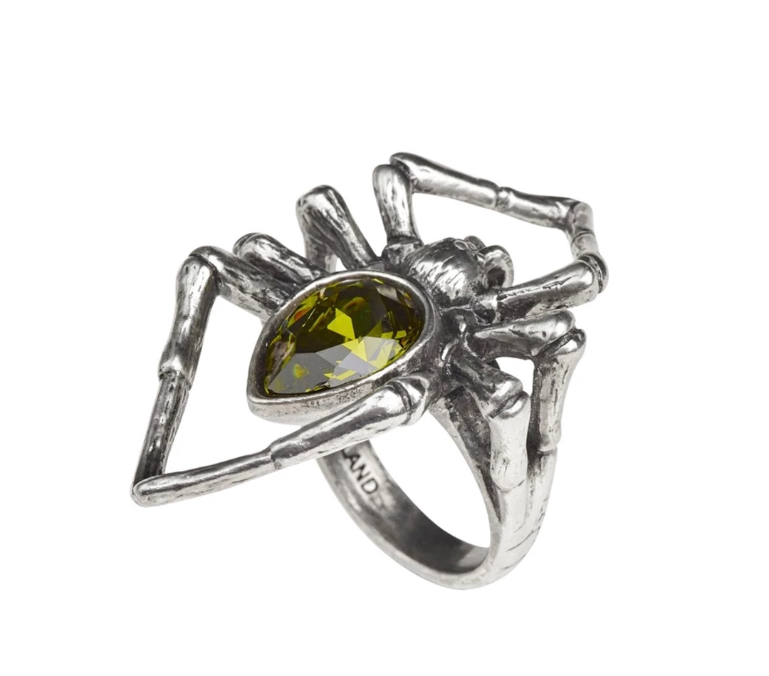 Alchemy Of England Emerald Venom Ring 4 Alchemy Of England Emerald Venom Ring