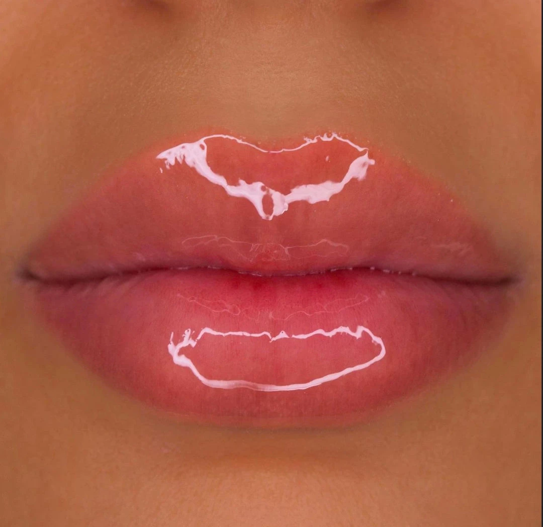 Bloody Blush Heart Of Glass - Venom Plumping Gloss 4 Bloody Blush Heart Of Glass - Venom Plumping Gloss