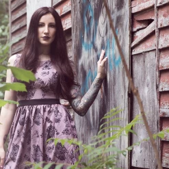 Sourpuss Women's Stuff Die In Grace Shift Dress 12 Sourpuss Women's Stuff Die In Grace Shift Dress